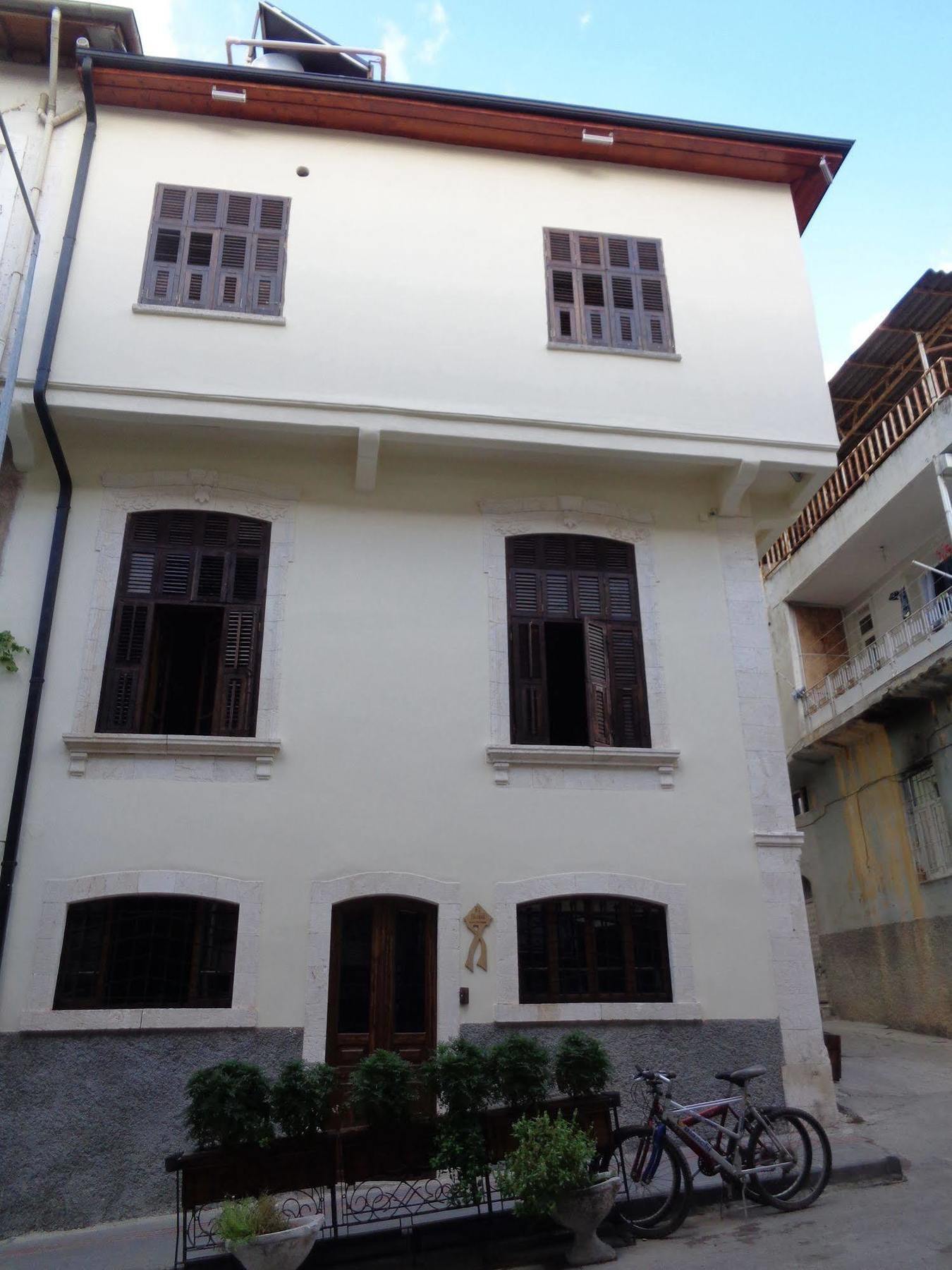 Fi Hostel Harbiye Luaran gambar